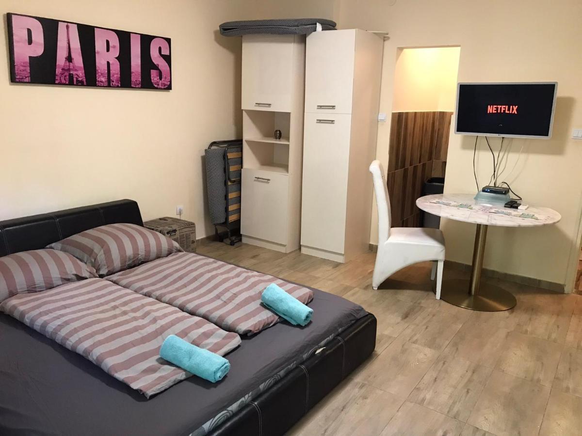 Roland Apartmant Zuglo 부다페스트 외부 사진